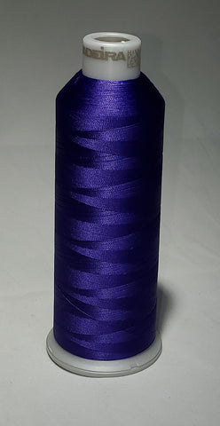 Madeira 918-1722 Royal Purple Passion #40 Embroidery Thread Cone – 5500 Yards